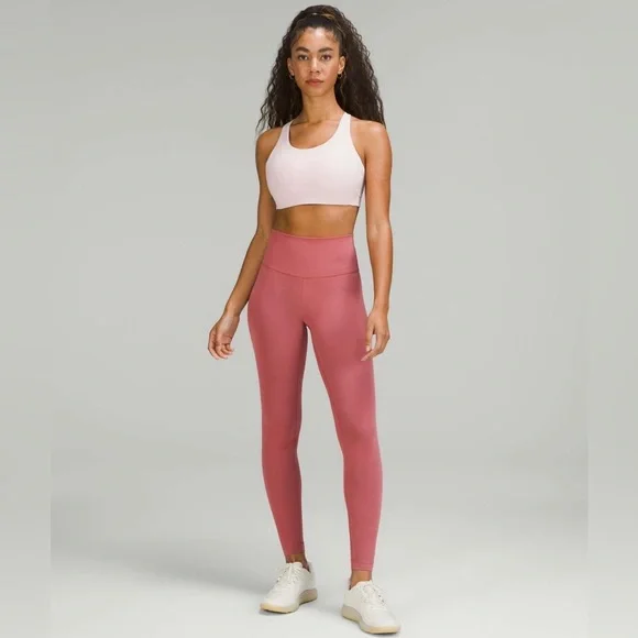 🌹NWOT LULULEMON WUNDER TRAIN HIGH RISE 28”LEGGINGS - Picture 4 of 9